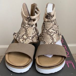 Snake print wedged sandals